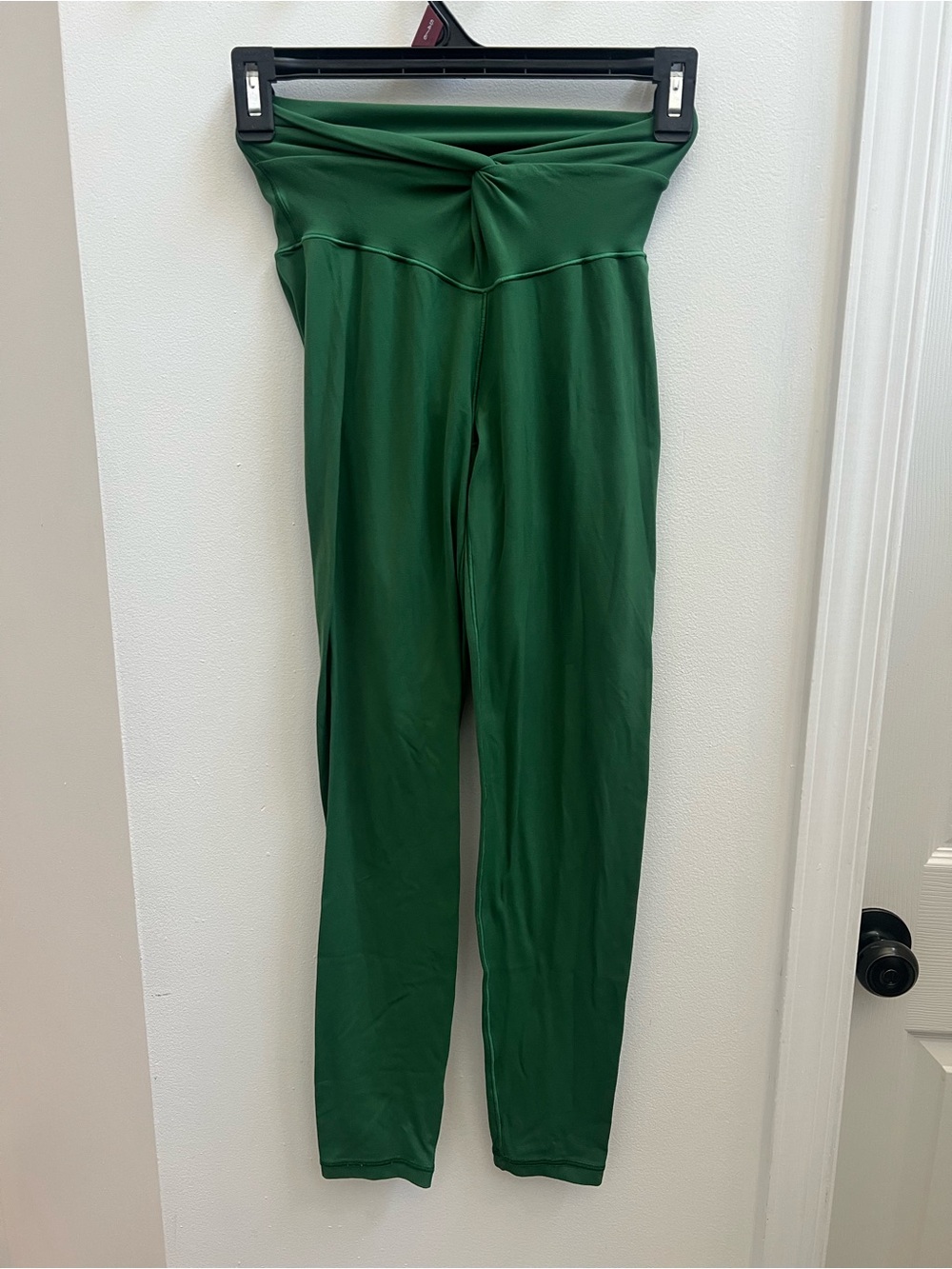 Offline by Aerie Green Real Me Xtra 7/8 Legging Size XS Womens